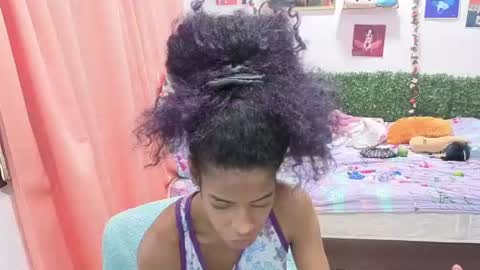 thiana_horny online show from July 7, 2:42 pm