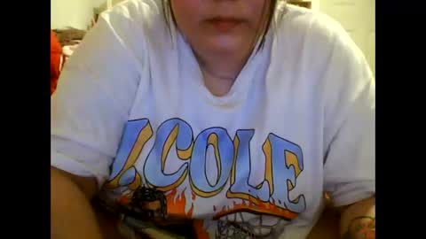 thickassazn93 online show from December 16, 4:02 am