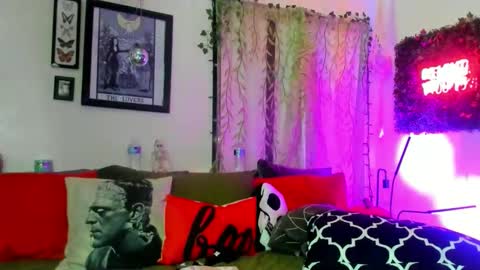 thickneyaadams online show from October 27, 4:41 am