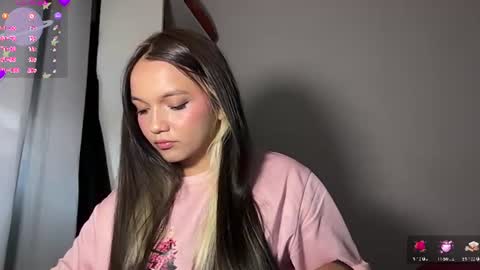Tiana Le online show from July 25, 12:56 pm
