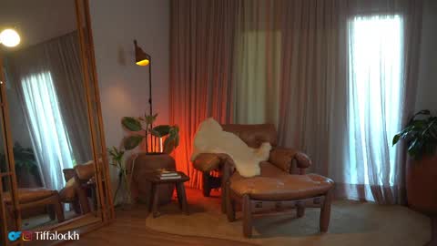 Tifa online show from April 4, 7:34 pm