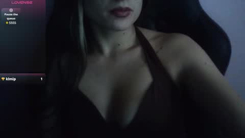 Tifanny online show from March 6, 10:16 pm