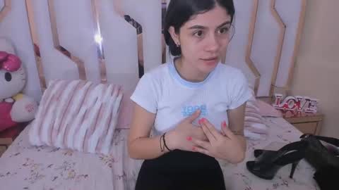    online show from September 29, 7:19 pm