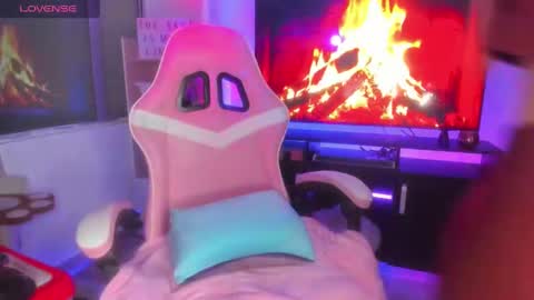 Snapshot of tiffany_bela chatting on February 19, 11:57 pm Tiffany Bela online show from February 19, 11:57 pm