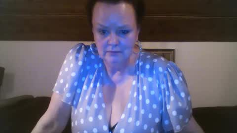 TiffanyMature online show from September 11, 8:42 pm