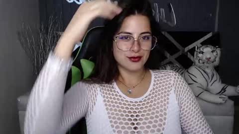 Tiina  online show from January 11, 10:40 am