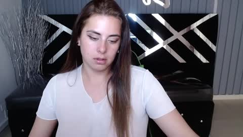 Tiina  online show from January 18, 8:40 pm