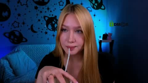 Tina online show from June 2, 7:15 pm