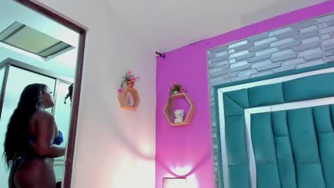 Tina online show from November 15, 11:17 pm