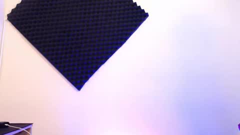 Tinammml online show from November 6, 10:04 pm