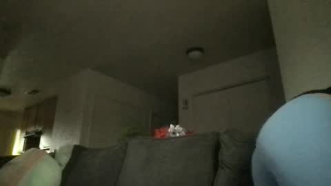 tinnnyyminx online show from December 2, 10:01 pm