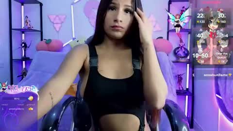 Snapshot of tiny_vixen_ chatting on March 10, 3:30 pm tiny_vixen_ online show from March 10, 3:30 pm