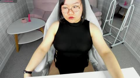 tokyodreamss online show from April 14, 9:42 am