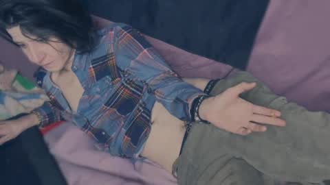 Snapshot of tomboy_titties chatting on February 10, 10:19 pm tomboy_titties online show from February 10, 10:19 pm