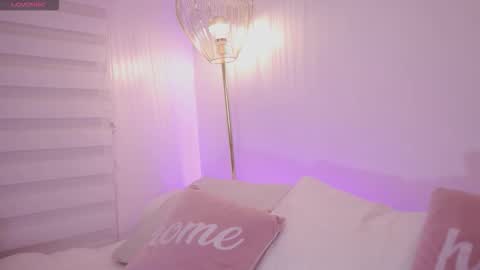 Blue  online show from February 24, 10:08 pm