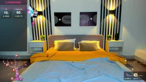 Tonya online show from November 13, 2:32 am