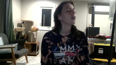 tootsiefoote001 online show from May 16, 1:19 am