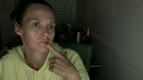 Tori Ryann online show from January 10, 12:10 pm