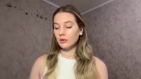 Anita online show from January 12, 11:26 am