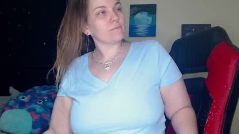 Lilly Miss Mistress Goddess Maam Queen Boss online show from February 4, 7:51 am