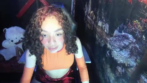 tracy_ks online show from October 9, 8:35 pm