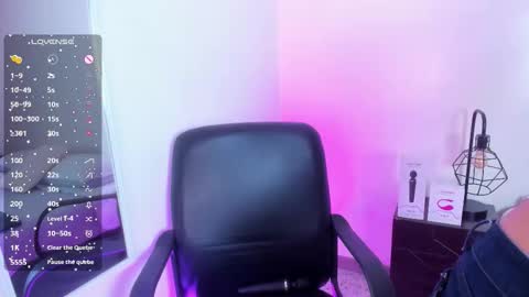 tracy online show from September 8, 11:26 pm