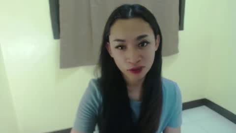 tricia_slut online show from March 7, 11:18 am