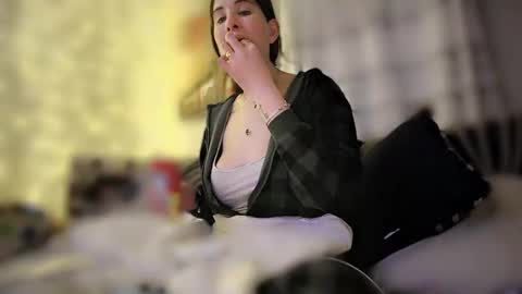 MadisonMontgomery online show from March 9, 7:01 am