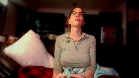 MadisonMontgomery online show from October 7, 11:20 pm