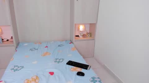 TRISHA online show from November 22, 4:37 am