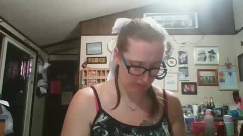 TruckersWifeToBe online show from September 11, 3:07 am