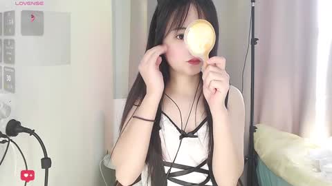 Anne Bebe online show from January 15, 3:00 am