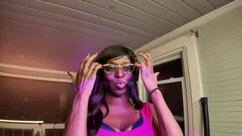 tuesdaydarlwa online show from November 20, 3:18 am