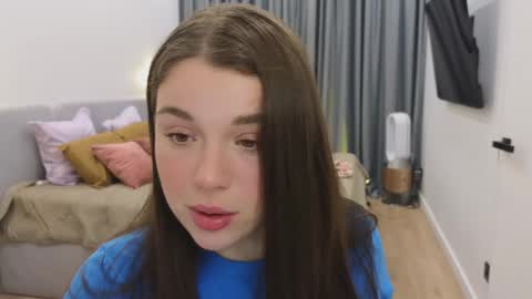 Snapshot of tutti_frutti_ chatting on February 10, 9:15 pm Ariana online show from February 10, 9:15 pm