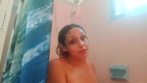 Twocrazy85 online show from October 25, 9:10 pm