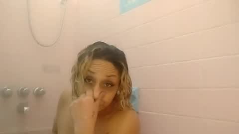 Twocrazy85 online show from November 20, 2:40 pm