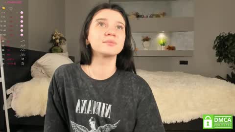 Lili online show from February 23, 5:01 pm