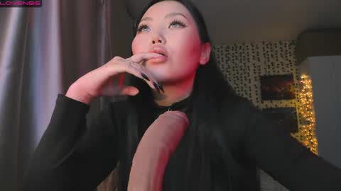 uko sa online show from December 5, 5:03 pm