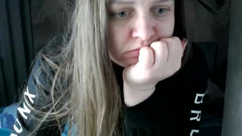 Ulyana online show from April 14, 9:20 am