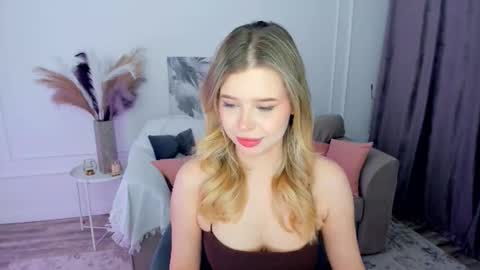 Alice online show from January 18, 8:27 pm