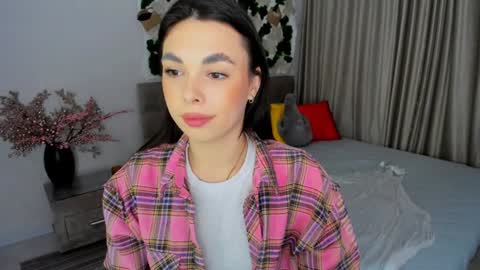 Patricia online show from February 2, 7:35 pm