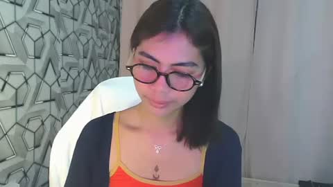       online show from June 6, 4:46 pm