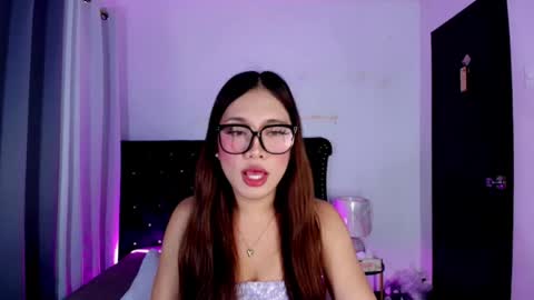 ur_sweet_ann online show from April 30, 3:39 pm