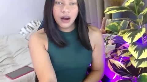 Snapshot of urasian_bella23 chatting on October 28, 1:44 am urasian_bella23 online show from October 28, 1:44 am