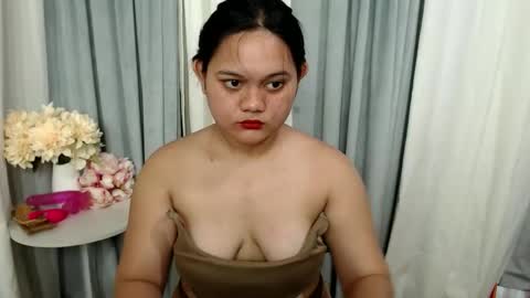 urasian_cassey online show from April 17, 6:59 am