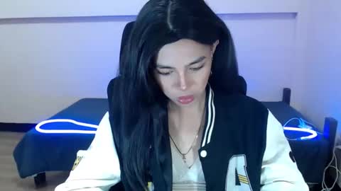 Miss alexa online show from April 10, 7:03 am