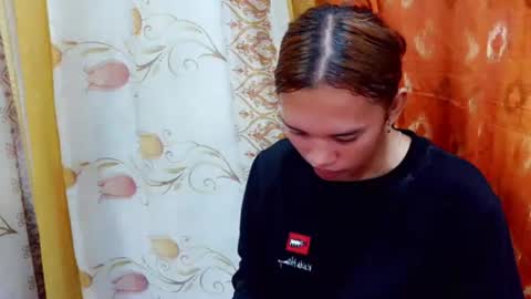 Sweetacyl online show from July 11, 7:30 am