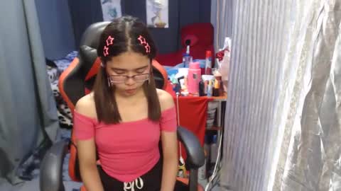 urdreamgirljayne online show from January 28, 8:47 pm