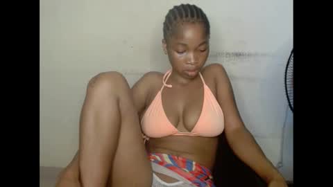 urflirtydoll online show from March 4, 5:11 am