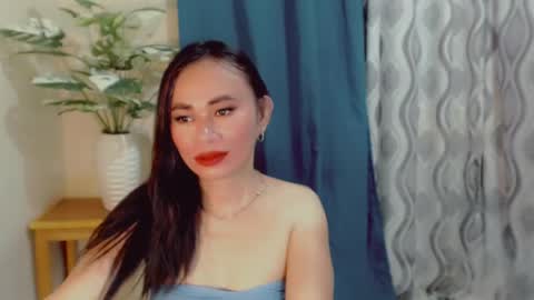 urlovely_che online show from July 15, 3:33 am